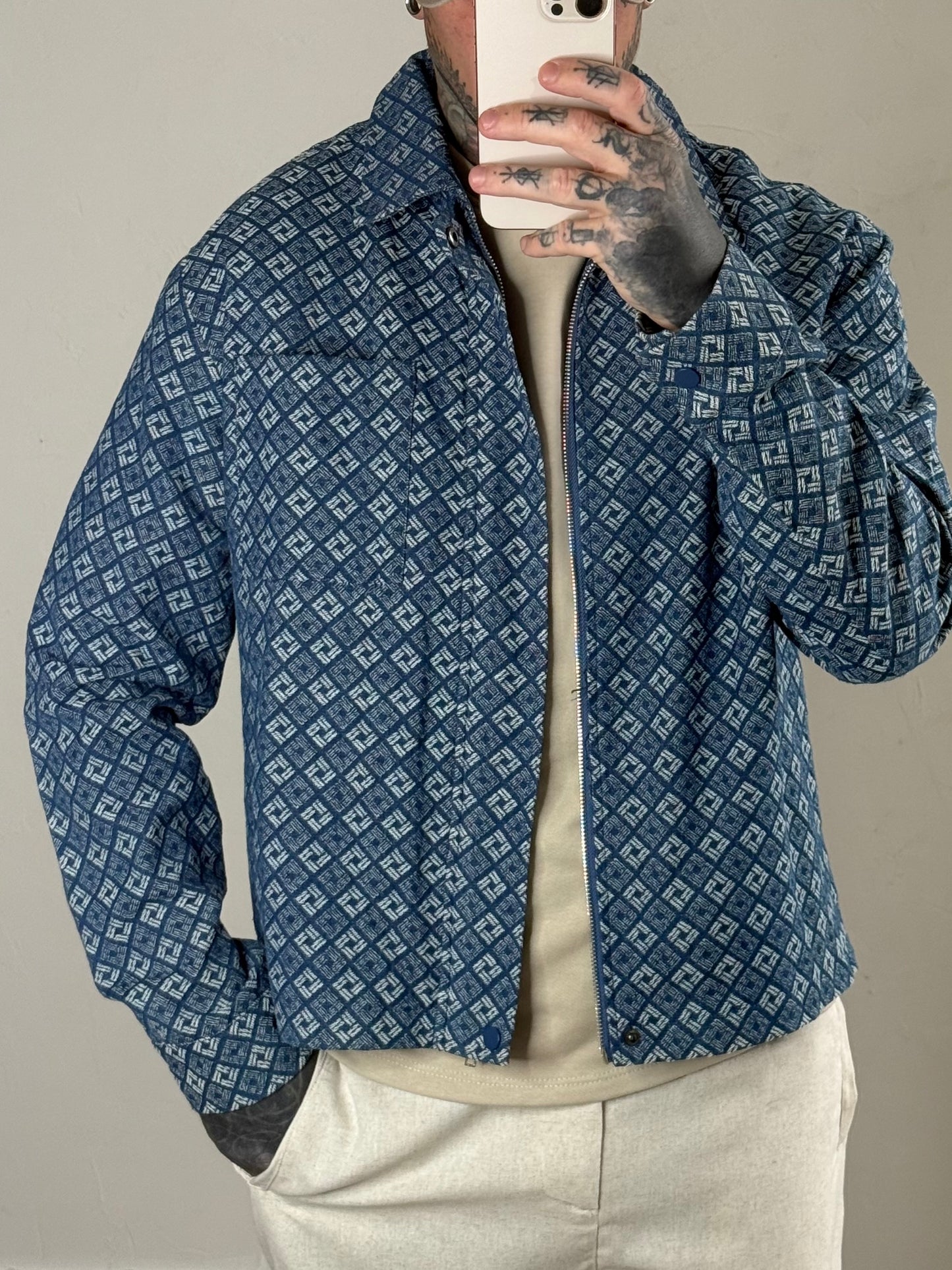 SURCHEMISE MOTIF