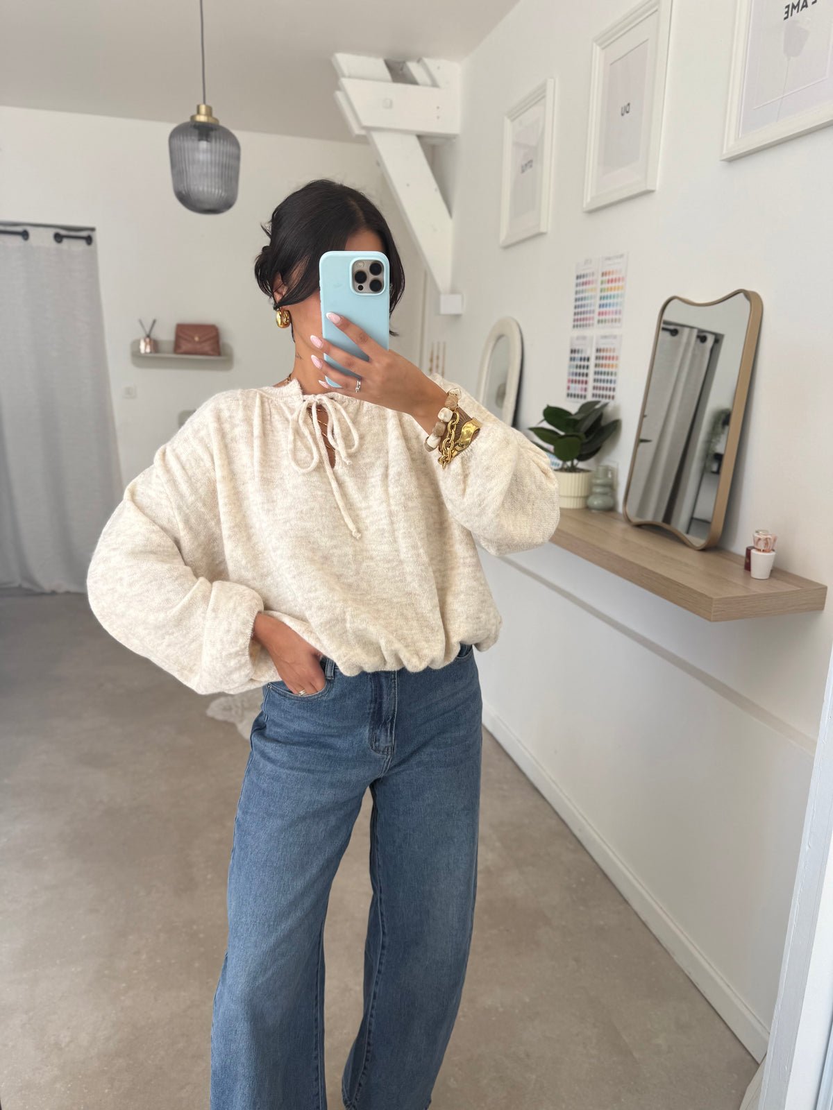 PULL APRIL