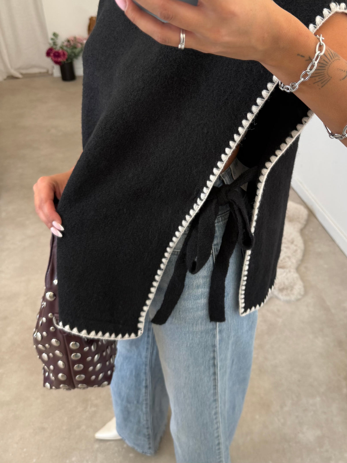 PULL SANS MANCHES LAURA