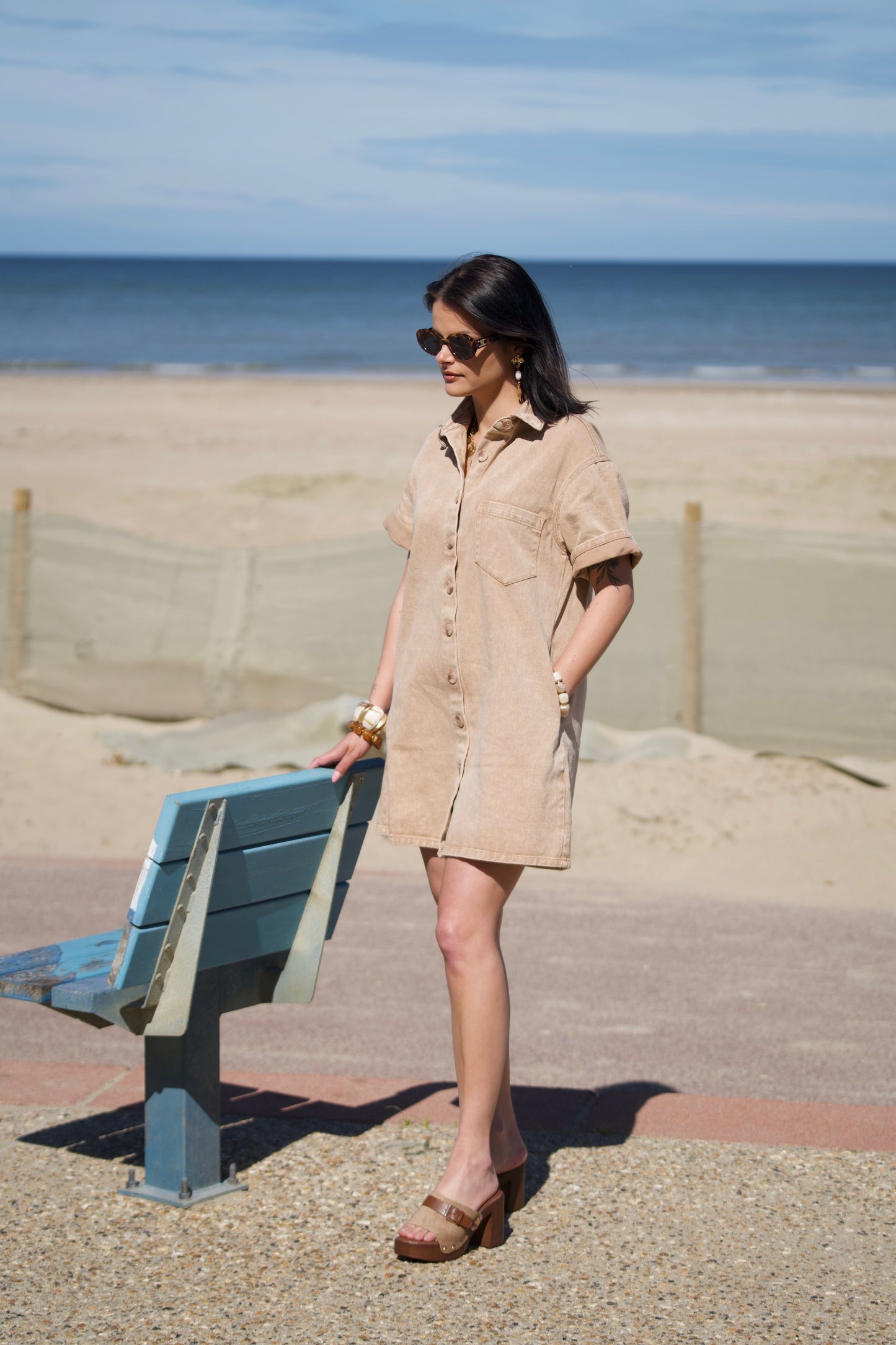ROBE EZRA