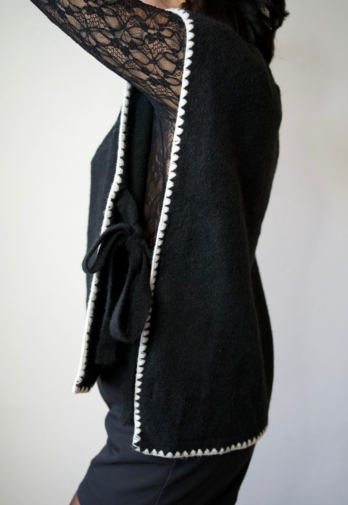PULL SANS MANCHES LAURA