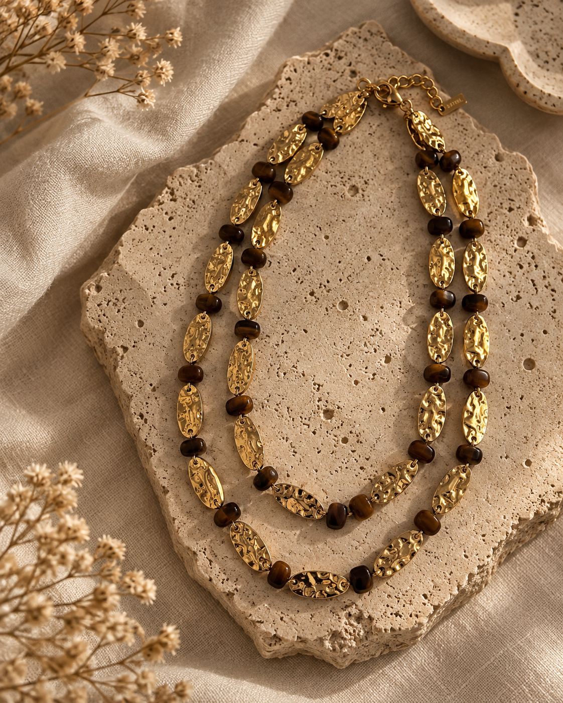 COLLIER