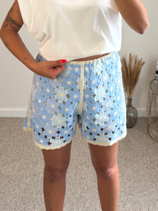 SHORT VICTORIA