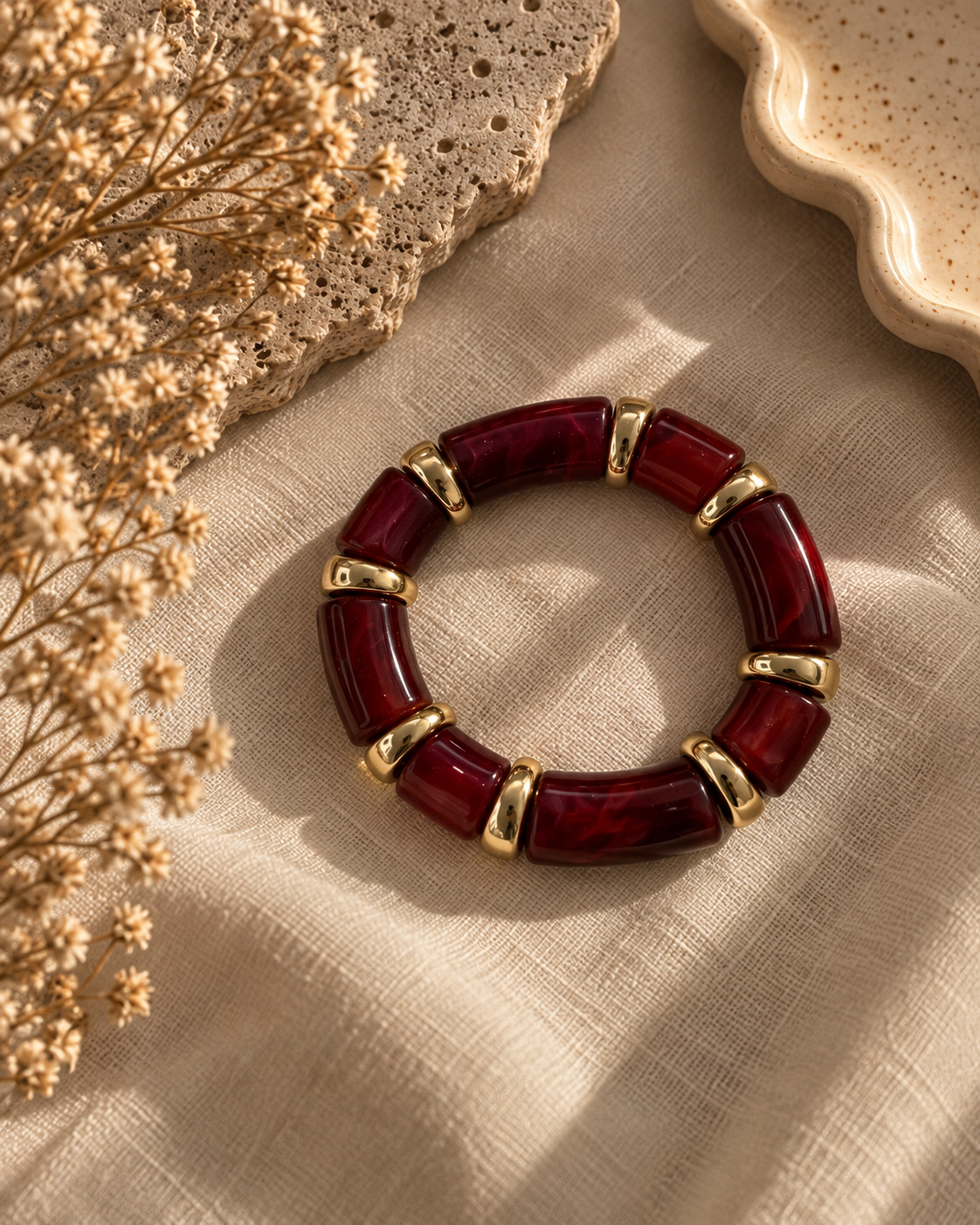 BRACELET